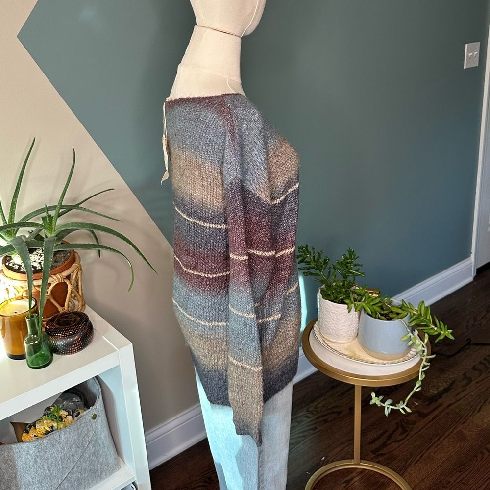 Mystree Ombre Striped Knit Sweater Small Cozy Gradient Pullover NWT Flawed - Picture 4 of 11